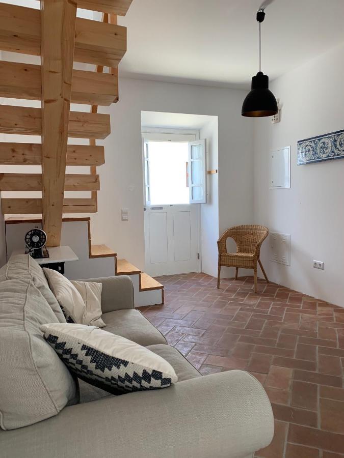 Stylish Townhouse With Gallery In The Heart Of Tavira For Two Esterno foto